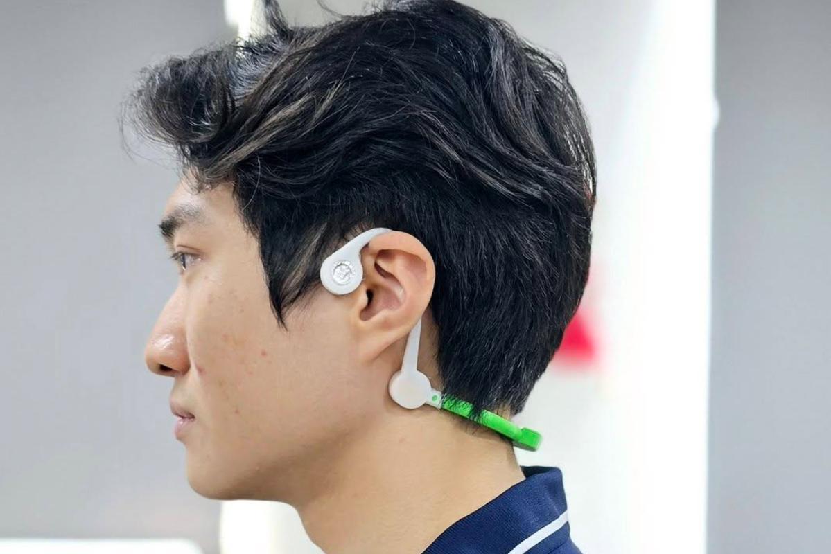 EarECG – chip thông minh học liên tục
