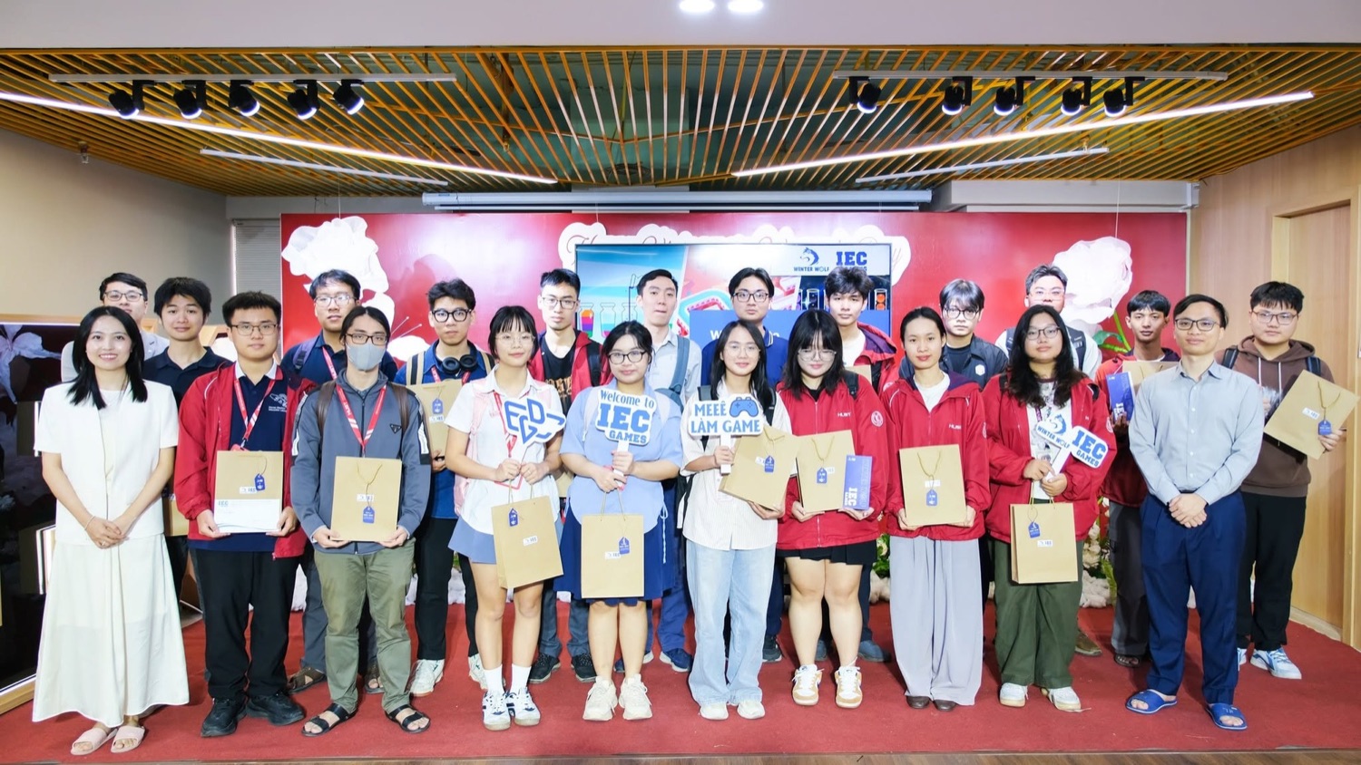 Hoạt động EGDC
