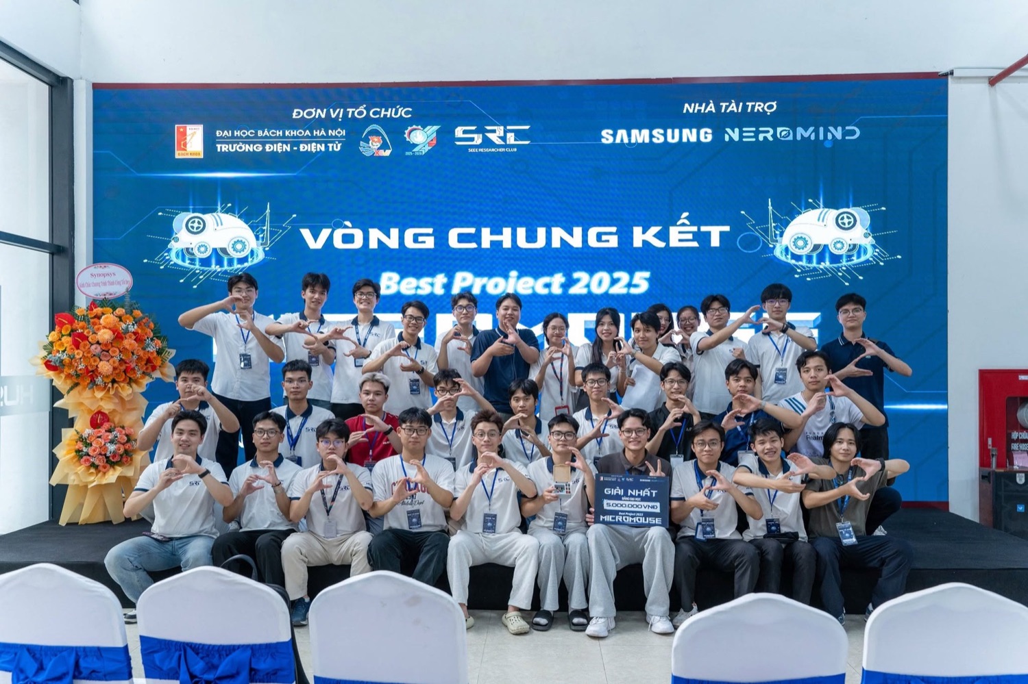 CLB Sinh Viên Nghiên Cứu Khoa học Trường Điện-Điện tử