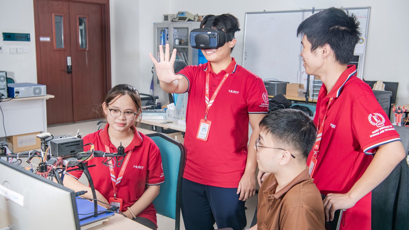Điện tử-Viễn thông hợp tác với ĐH Leibniz Hannover (Đức)